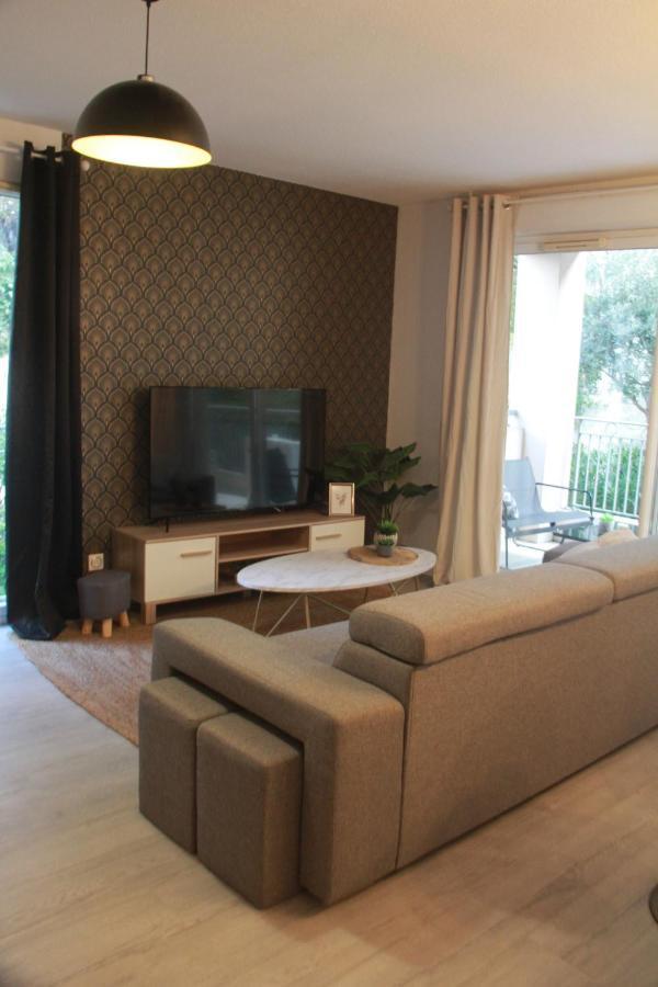 La Villa Ondine - Spacieux Appartement Sur Les Collines Nicoises - Piscine - 2 Parkings - Clim - Wifi Nice Eksteriør bilde