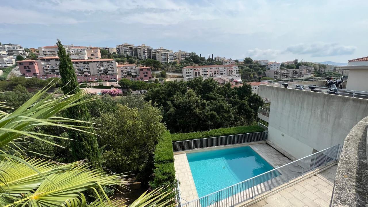 La Villa Ondine - Spacieux Appartement Sur Les Collines Nicoises - Piscine - 2 Parkings - Clim - Wifi Nice Eksteriør bilde